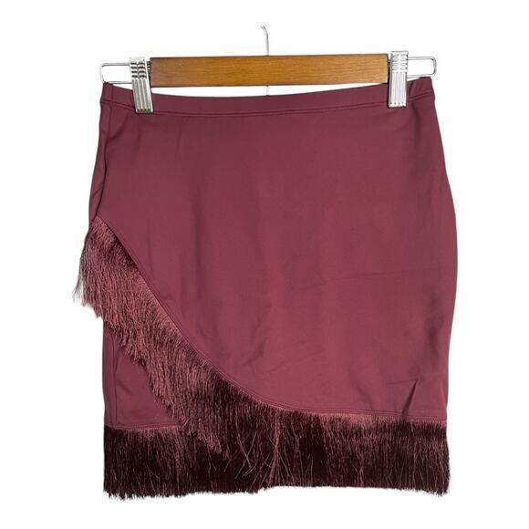 Halara Softlyzero Airy Crossover Fringe Hem Bodycon 2-in-1 Mini Skirt Berry Red - Picture 3 of 7